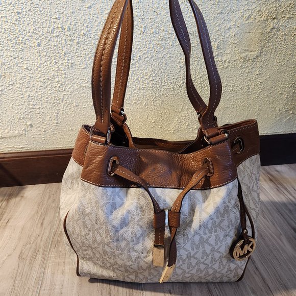 Euc Michael Kors Classic Leather Tote Bag Purse - Picture 3 of 13